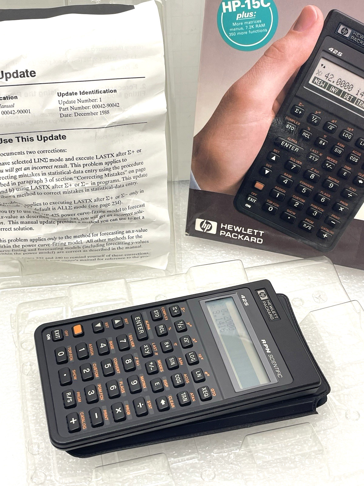 NICE VINTAGE HEWLETT PACKARD HP-42S RPN SCIENTIFIC CALCULATOR w BOX