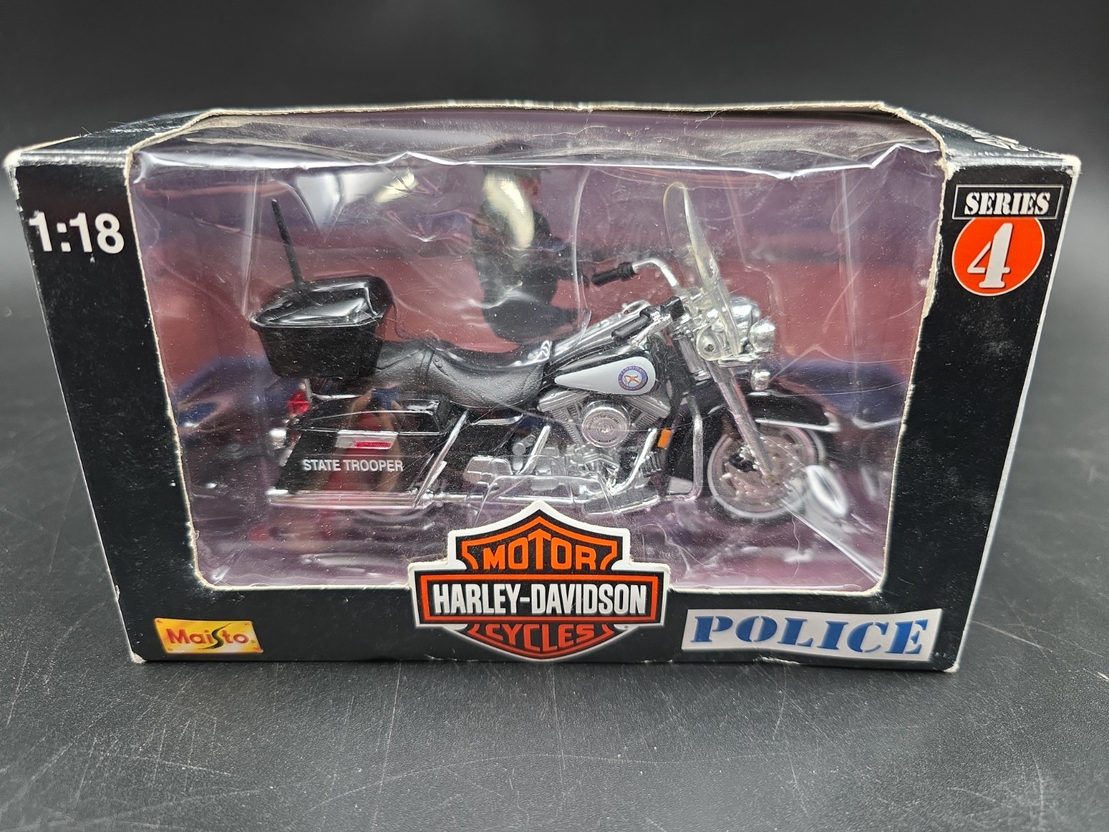 Maisto Harley Davidson Police State Trooper Motorcycle 1/18 Scale Diecast