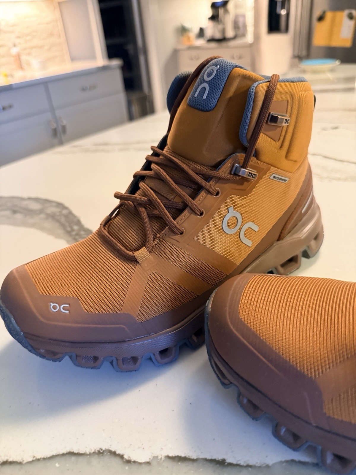 On running, CloudRock hiking boot(women) 7.5 On running, CloudRock hiking boot(women) 7.5