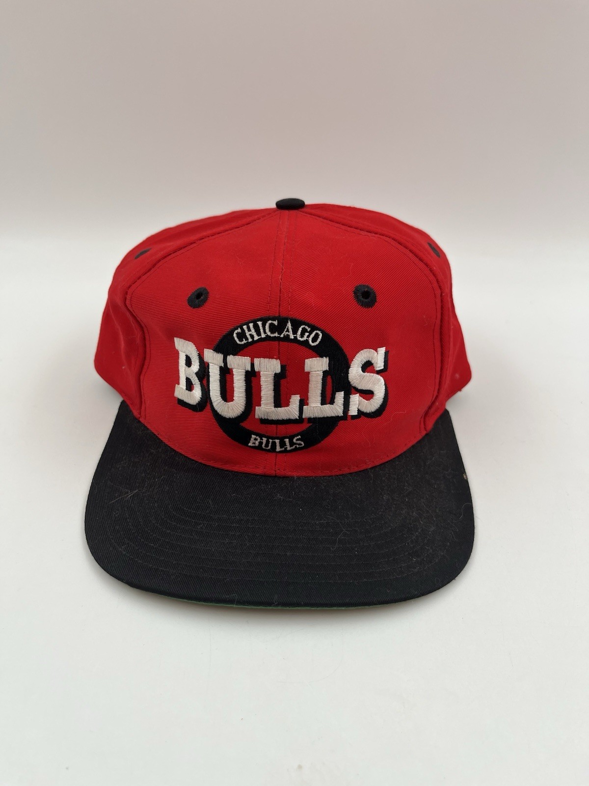 Vintage Chicago Bulls Hat The Game Snapback Cap NBA Licensed Red Black 90s VTG