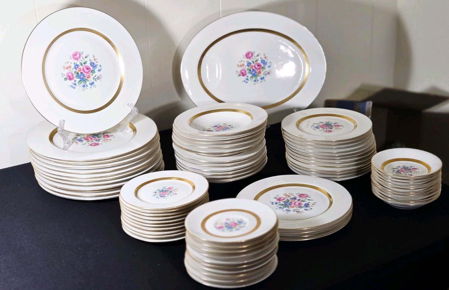 MINT VTG Theodore Haviland New York GAINESBOROUGH 71 pc.  Dinnerware Set 1950s