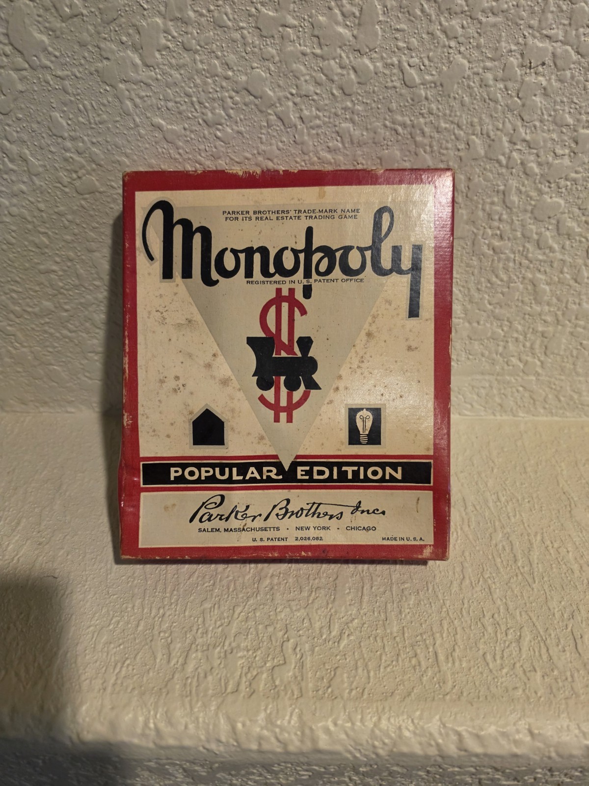 UNUSED VINTAGE 1952 MONOPOLY GAME POPULAR EDITION BY PARKER BROTHERS INC. UNUSED VINTAGE 1952 MONOPOLY GAME POPULAR EDITION BY PARKER BROTHERS INC.