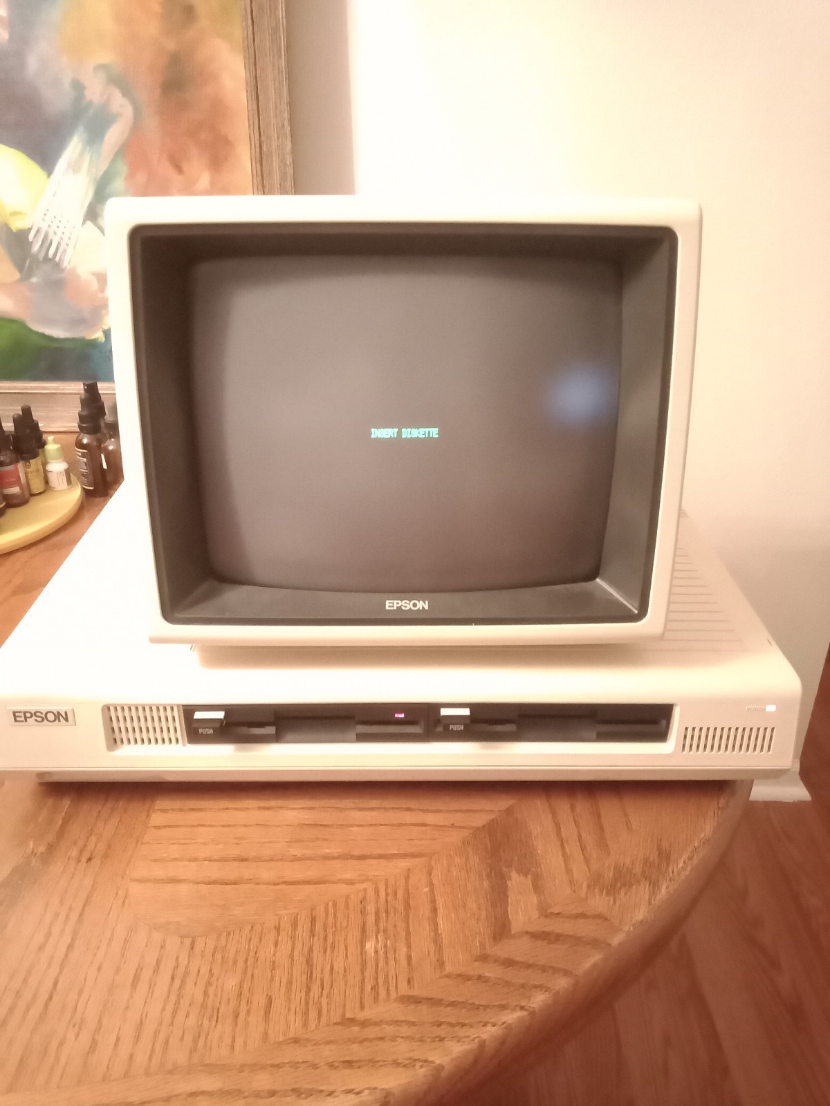 Vintage 1983 Epson QX10 Computer Q107A Manuals Start-Up Disks;  Game  \