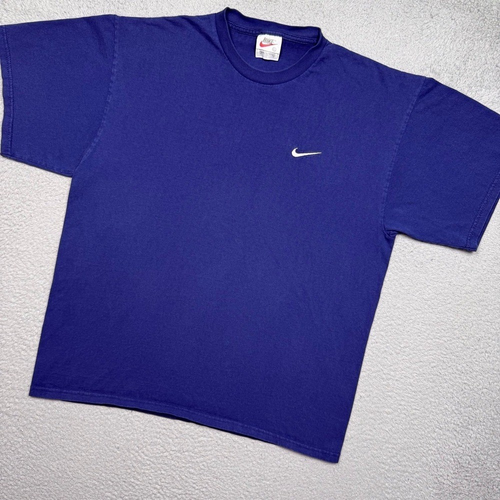 Vintage 90s Nike essential T-shirt