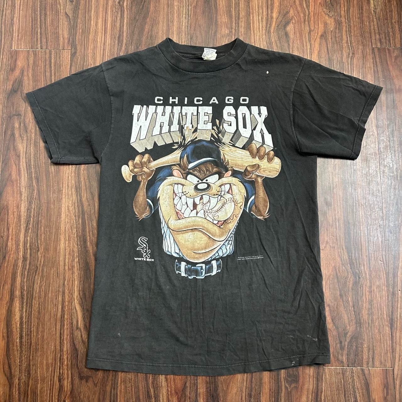 Vintage 1996 Looney Tunes x Chicago White Sox Taz Graphic T-Shirt VK16060