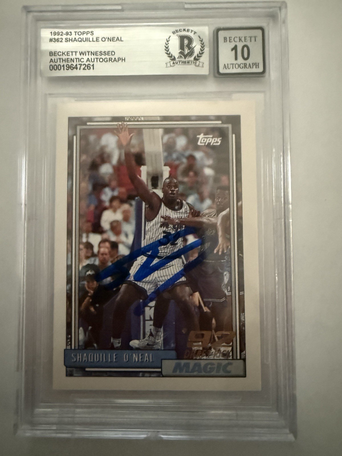 Topps 1992-93 Shaquille O'Neal RC Auto BAS 00019647261 #362 Magic Topps 1992-93 Shaquille O'Neal RC Auto BAS 00019647261 #362 Magic