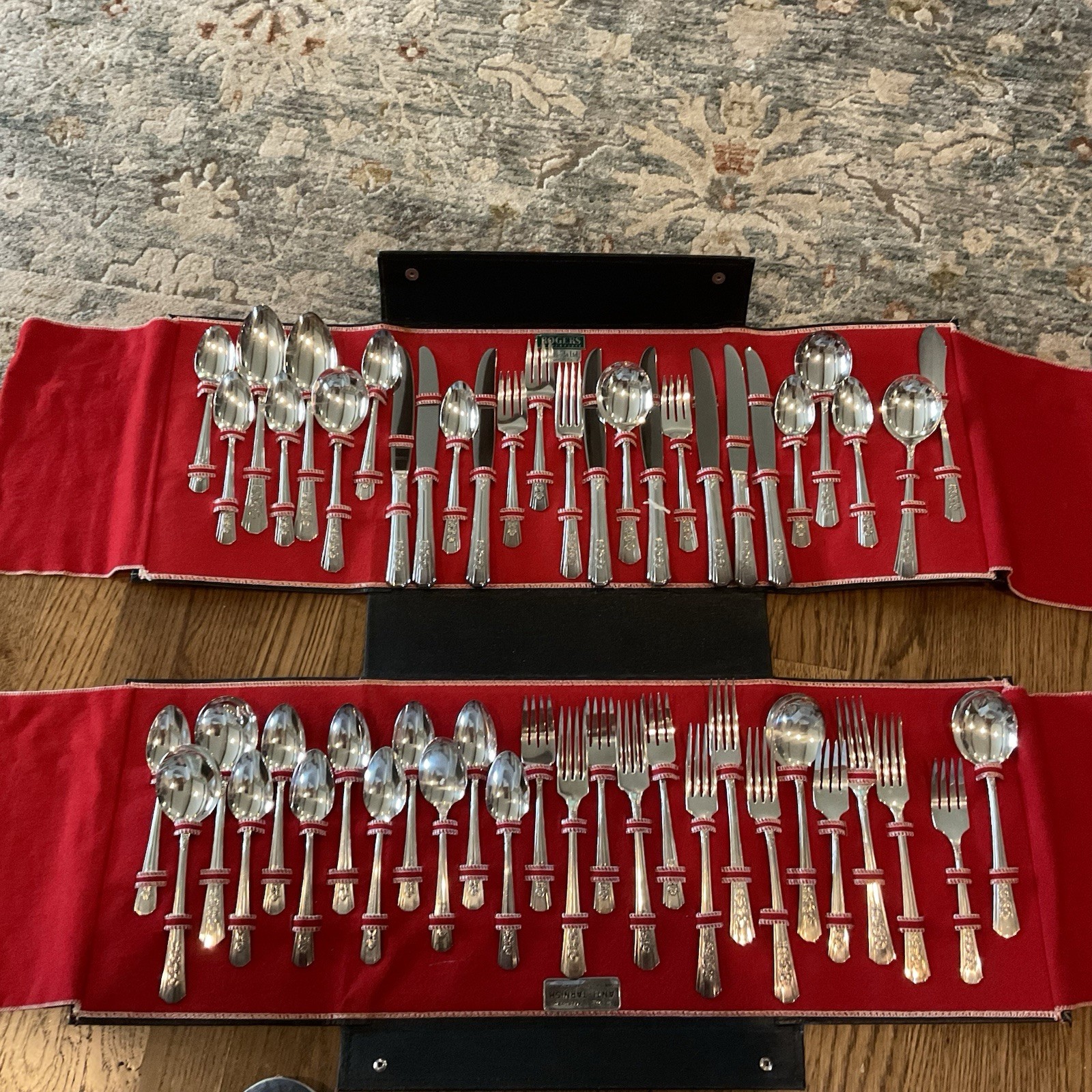 Vintage 52 Piece Set Rogers Oneida Flatware Silverware In Anti Tarnish Case