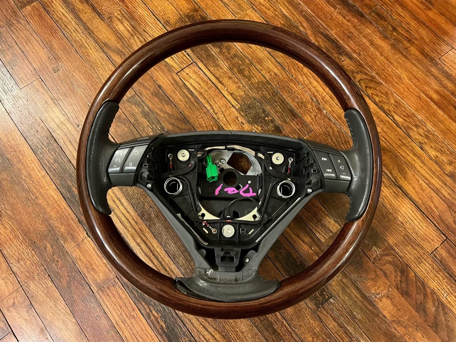 2001-2007 Volvo P2 Wood Grain Steering Wheel S60 V70 XC70 S80 XC90 RTI Controls