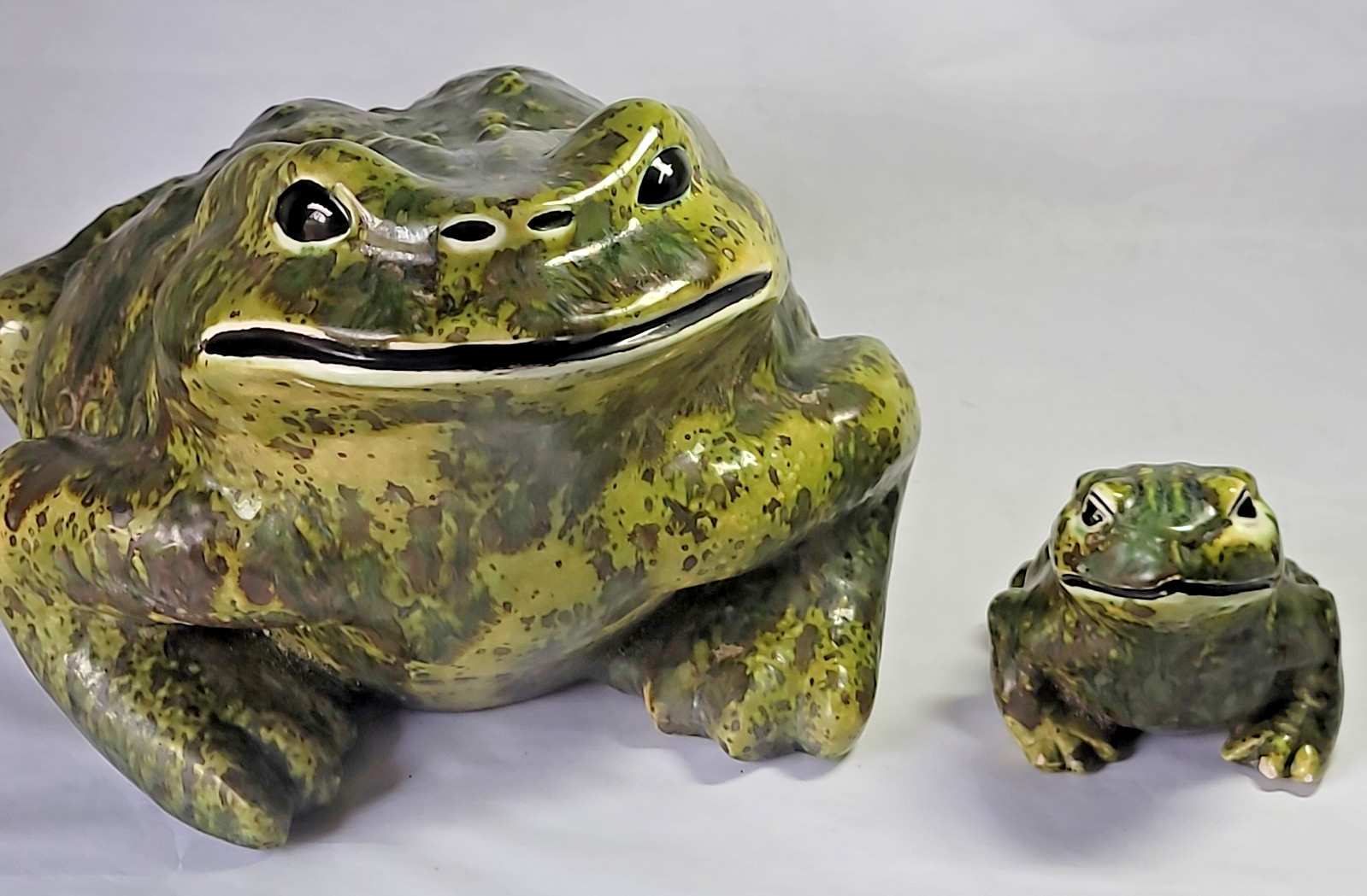 2 MCM Vtg Arnels Large XL Ceramic Frog &Baby Toad Garden Decor Green Statue 2 MCM Vtg Arnels Large XL Ceramic Frog &Baby Toad Garden Decor Green Statue