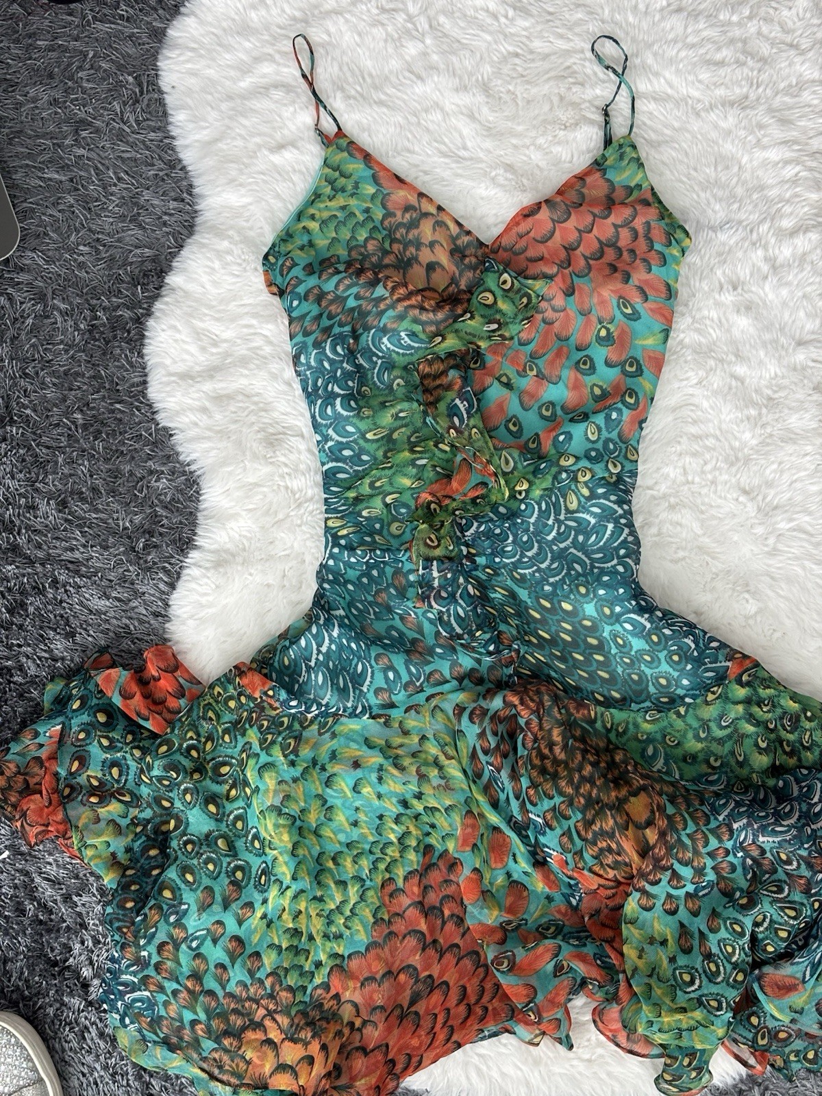BCBGMAXAZRIA Iconic Green/Teal Peacock Asymmetrical Mermaid Silk Dress