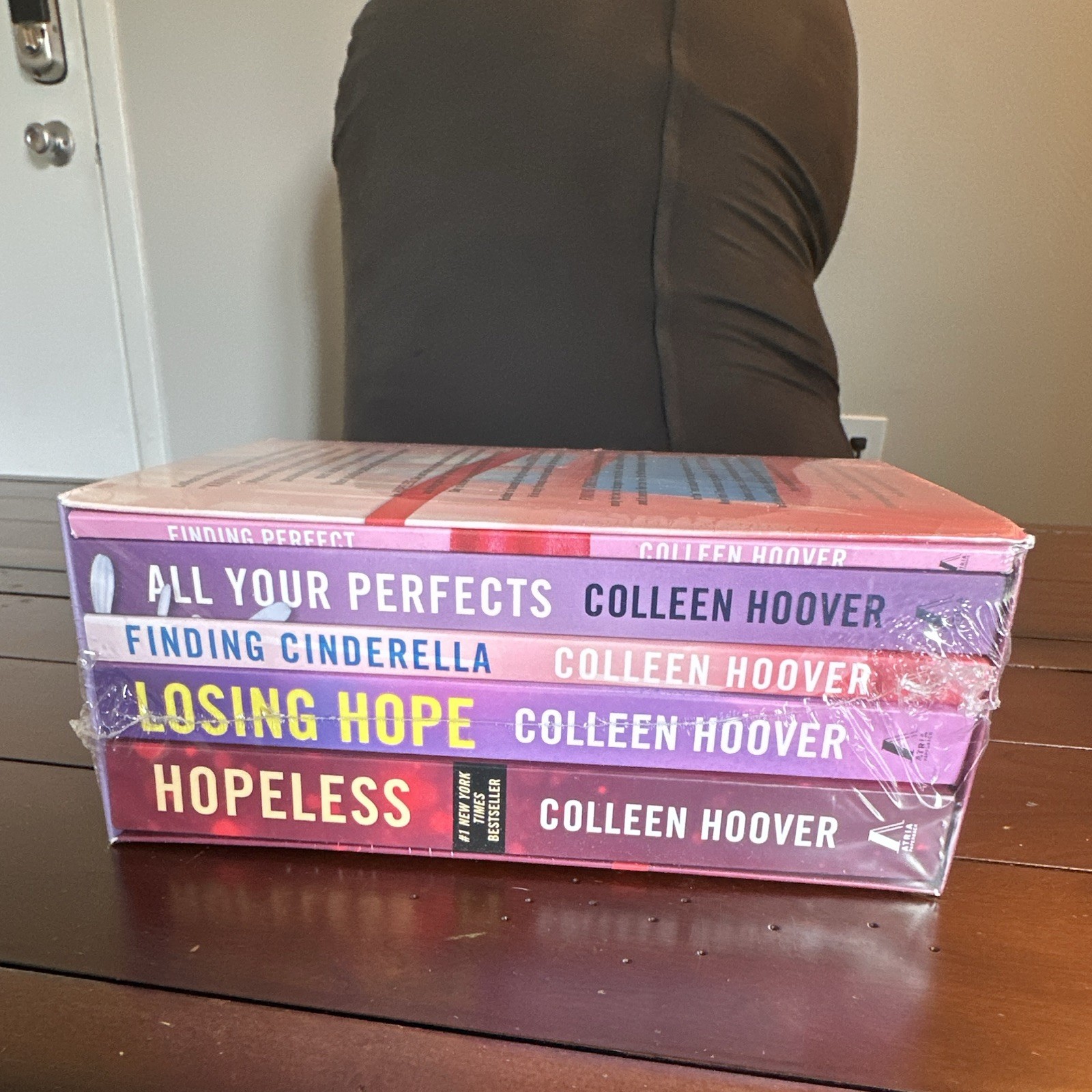 Colleen Hoover Collection: Hopeless, Losing Hope, and Finding Cinderella Colleen Hoover Collection: Hopeless, Losing Hope, and Finding Cinderella