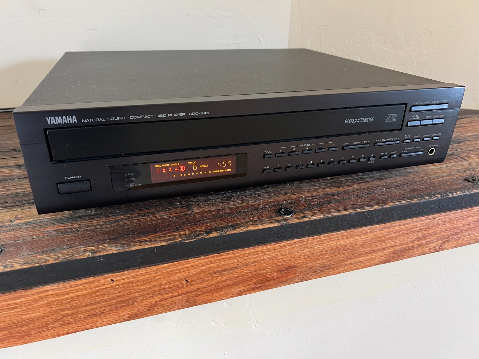 Vintage Yamaha CDC-745 CD Changer