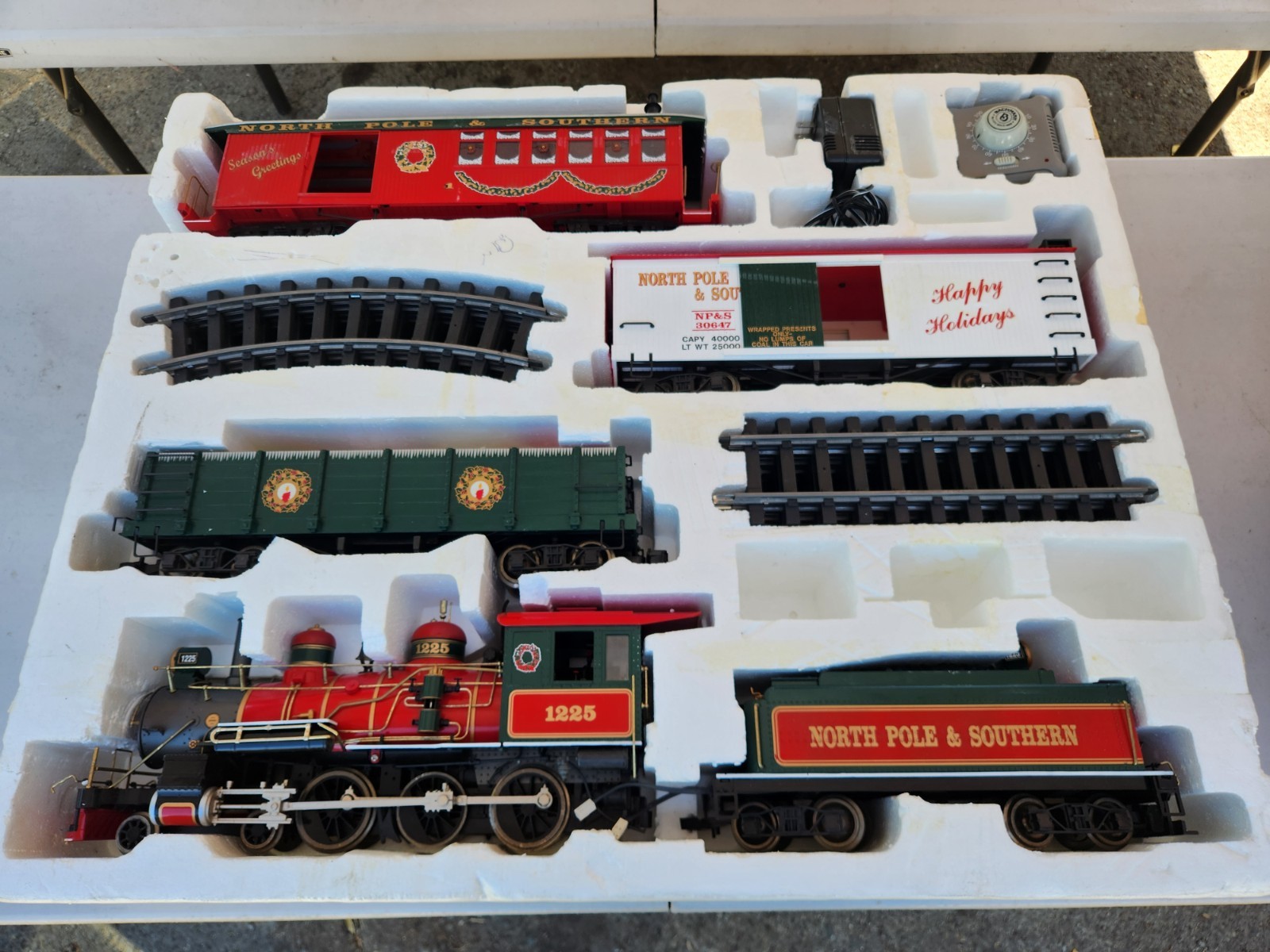 Bachmann G Scale Christmas North Pole & Southern #91805 READ DESCRIPTION 