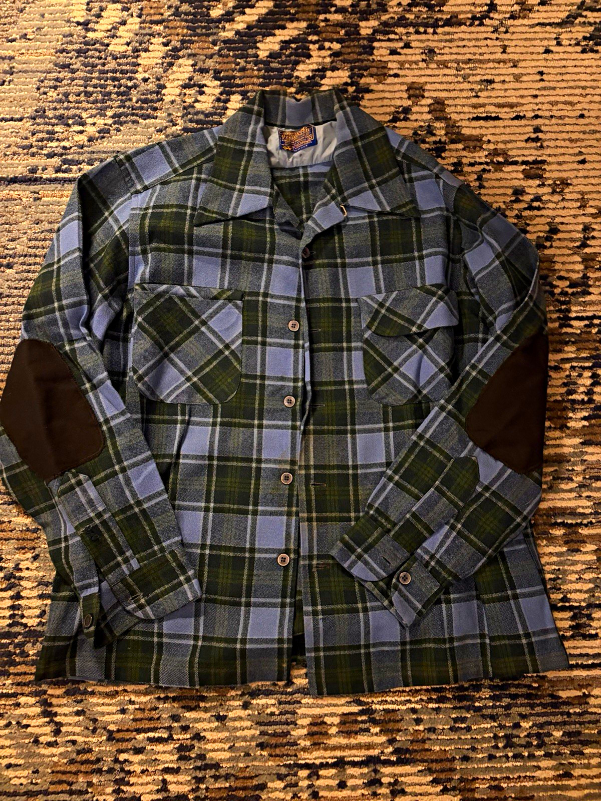 Vintage Pendleton Plaid Wool Button-Up Shirt Men’s small