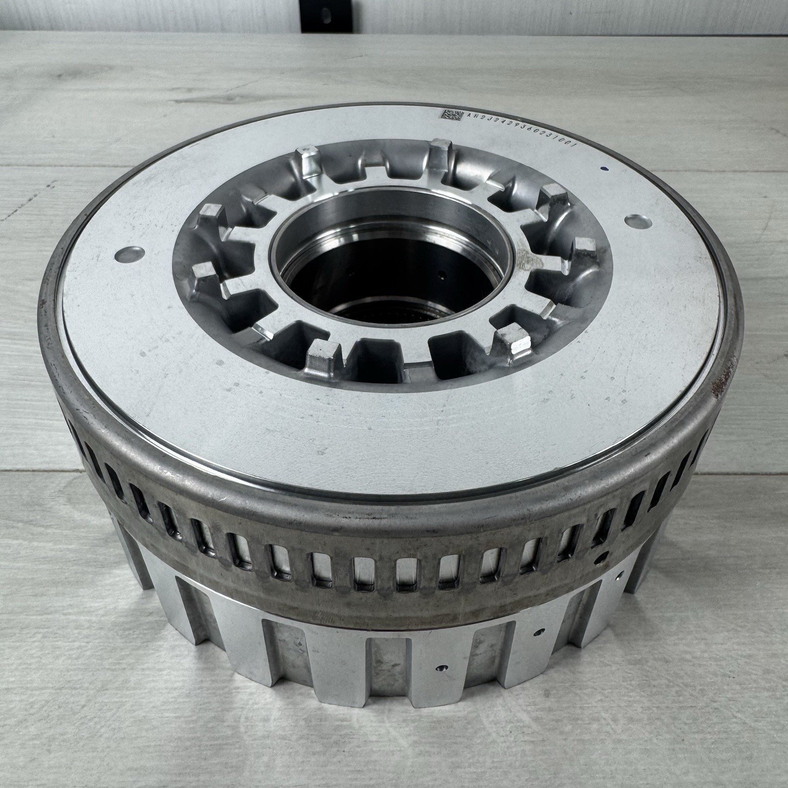 Genuine GM 8L45 GEN 2 13567 Housing 24054200 Genuine GM 8L45 GEN 2 13567 Housing 24054200