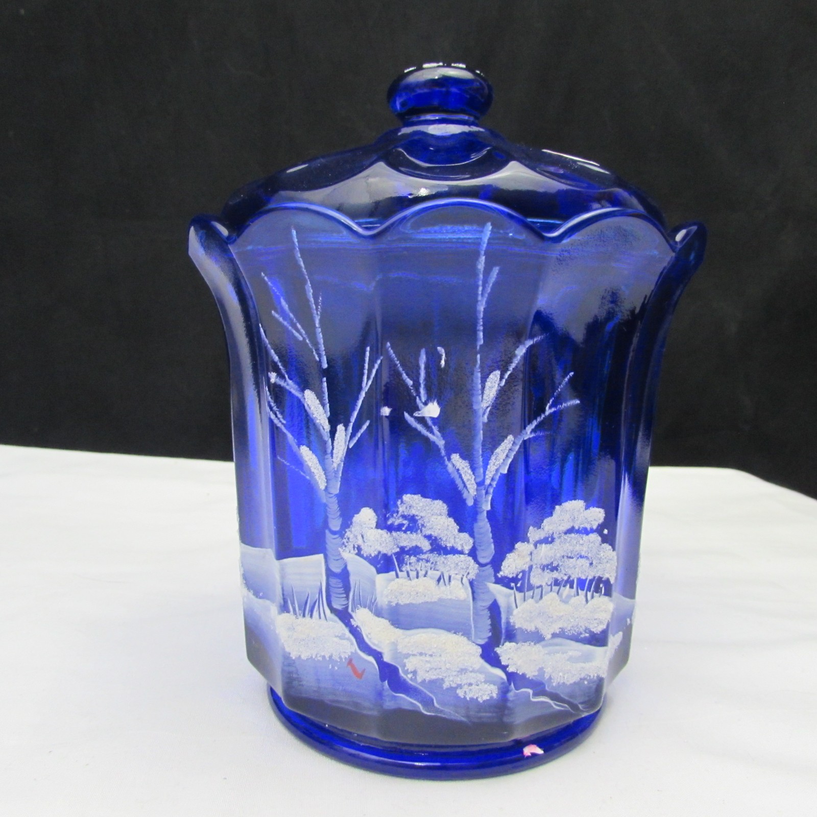 Fenton Cobalt Blue Canaan Valley Hand Painted Paneled Candy Box 2005 M172