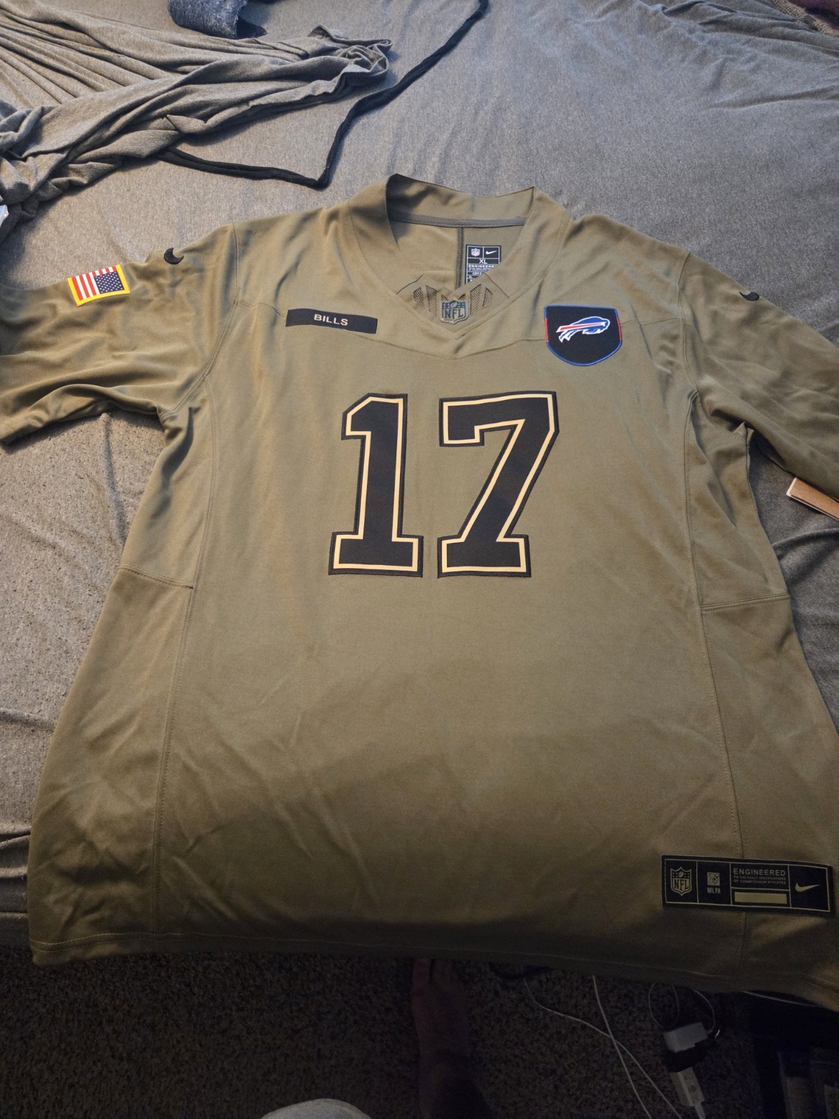 NWT Josh Allen #17 Bills   Olive NWT Salute To Service Stitched Jersey Sz XL