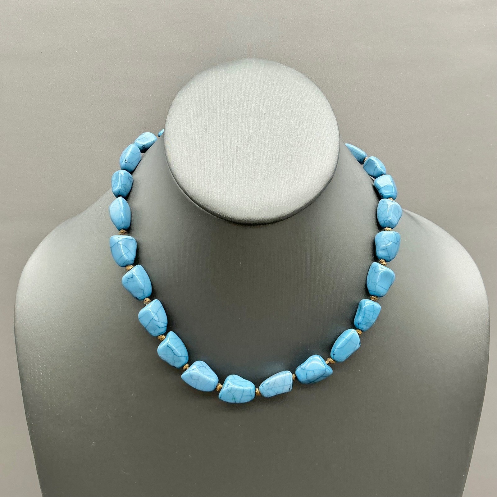 Premier Designs Necklace Women Blue Faux Turquoise Beaded Gold Tone Adjustable
