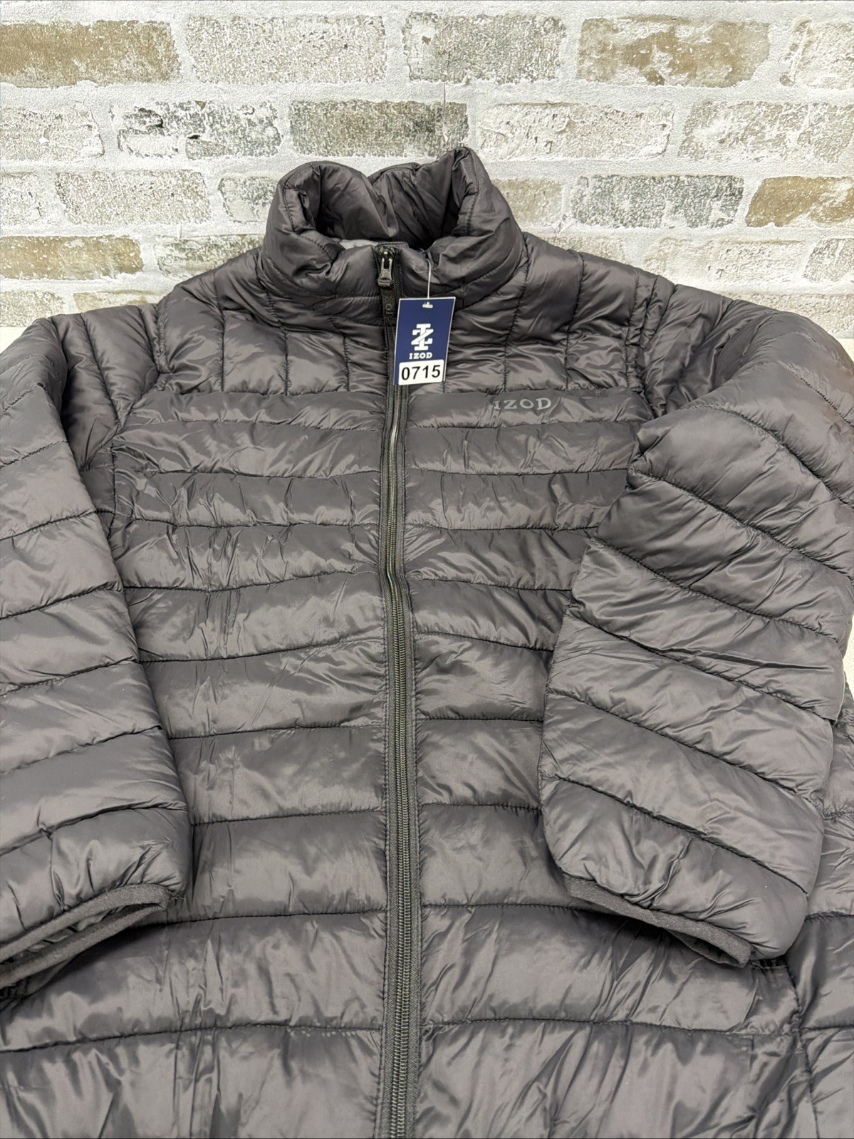 IZOD Men\'s Puffer Jacket Size Medium Color Black IZOD Men\'s Puffer Jacket Size Medium Color Black