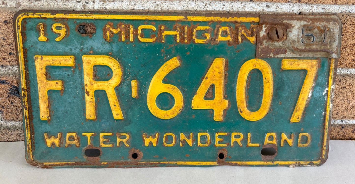 Vtg 1959 Michigan License Plate Tag Man cave ford Chevy Garage w/61 tag FR6407 Vtg 1959 Michigan License Plate Tag Man cave ford Chevy Garage w/61 tag FR6407