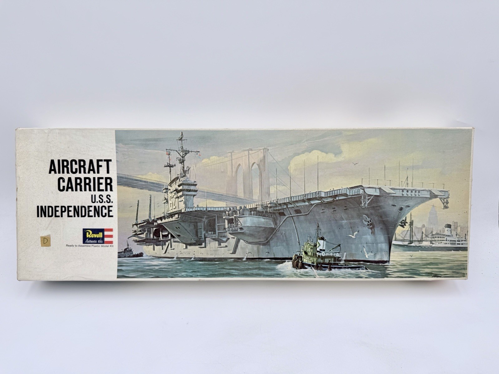 VTG 70’s Revell USS INDEPENDENCE Aircraft Carrier CV-62 Model Kit 1/542 READ