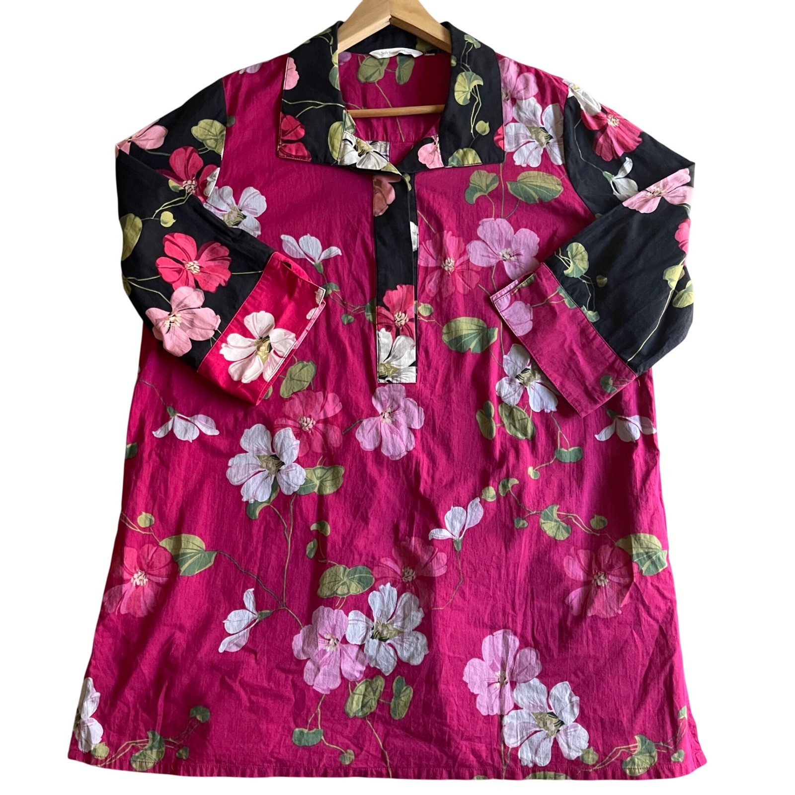 Soft Surroundings Tunic Women M Pink Floral Button Back Boho Botanical Relaxed