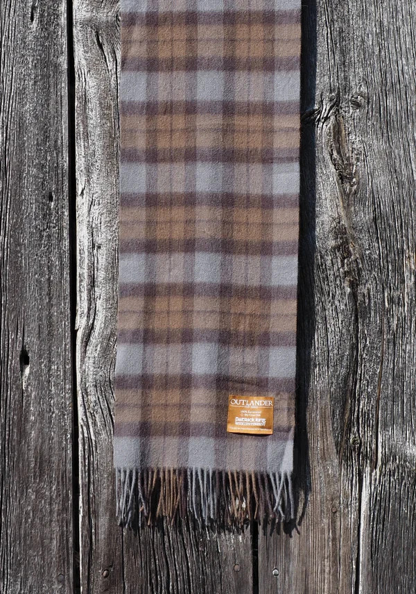 Patrick King Outlander Official  Lambs wool Scotland Tartan Scarf NEW IN PACKAGE