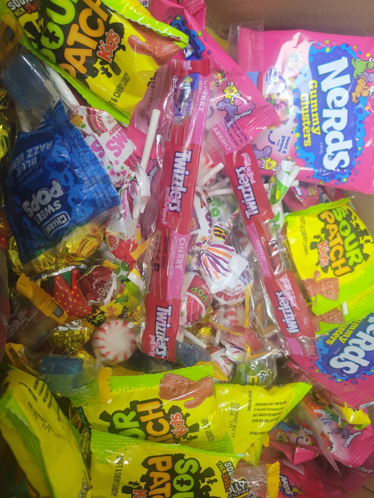 20lbs Halloween Bulk Candy mix - For Parades - Birthdays - Party - Piñata Filler