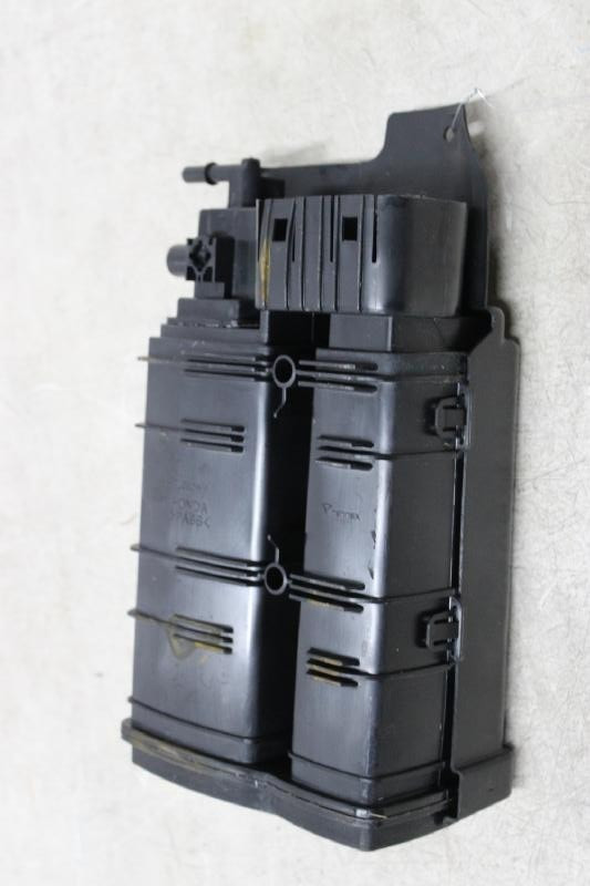 2005-2010 Honda Odyssey Fuel Vapor Canister Assembly OEM Tested With Warranty