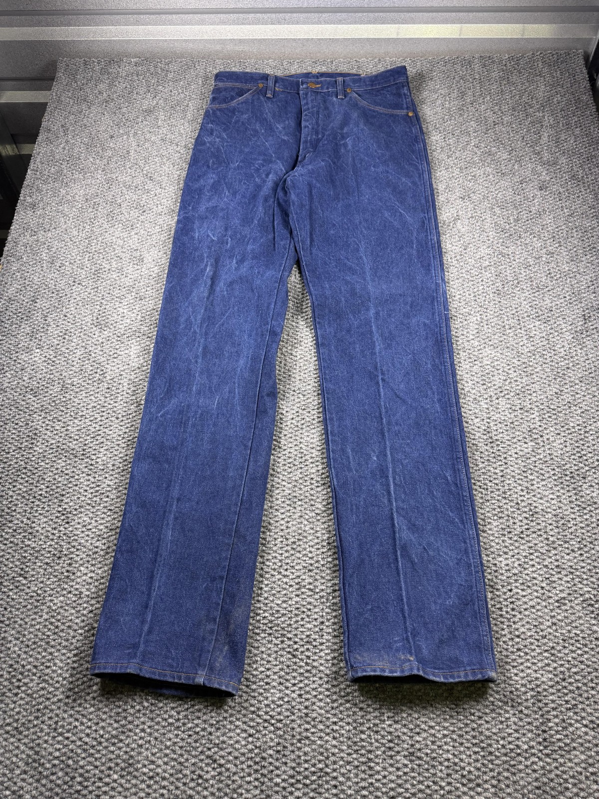 Vintage Wrangler Jeans Mens 35x36 Blue Straight Leg Denim USA Made Classic Fit