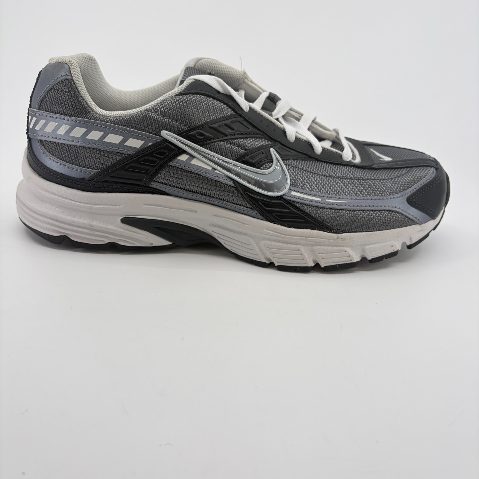 Nike Initiator Mens Size 11 Gray Black Athletic Running Walking Shoes Sneakers