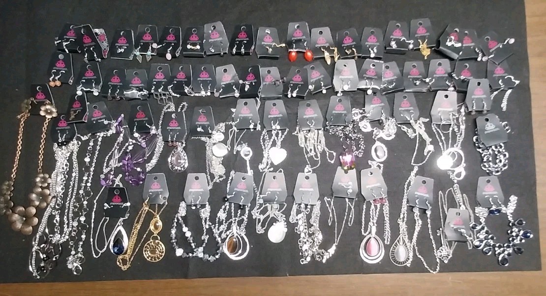 Paparazzi Jewlery Lot 60+ Pieces NEW
