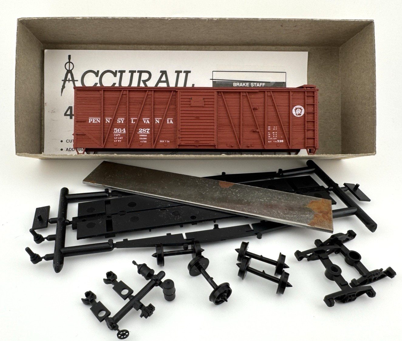 VINTAGE Accurail 4402 HO Scale PRR 40' OB Steel Door Boxcar Road #564287