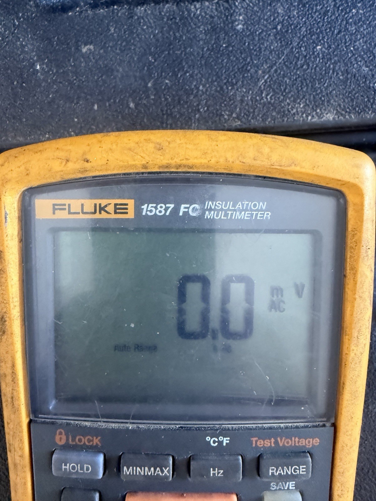 Fluke 1587 FC Insulation Multimeter CAT IV 1000V 6000 Count Leads Case