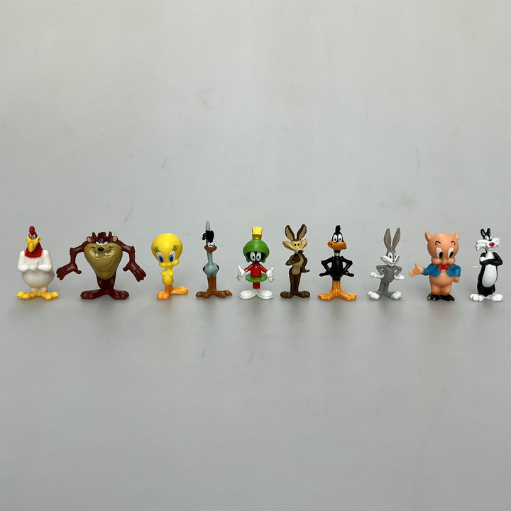 Lot of 10/Set Looney Tunes Bugs Bunny Daffy Duck Sylvester Tweety Mini Figure