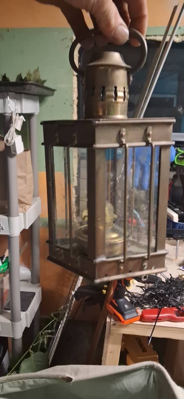 Vintage Brass Nautical Kerosene Oil Lantern Glass Panel Ship Style Lamp