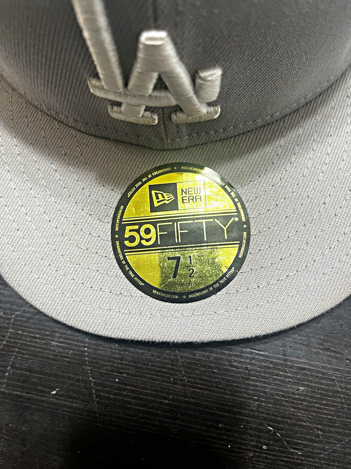 New Era 59FIFTY LA Dodgers Grey Cap Sized 7 1/2 (59.6cm) #baseball #dodgers New Era 59FIFTY LA Dodgers Grey Cap Sized 7 1/2 (59.6cm) #baseball #dodgers