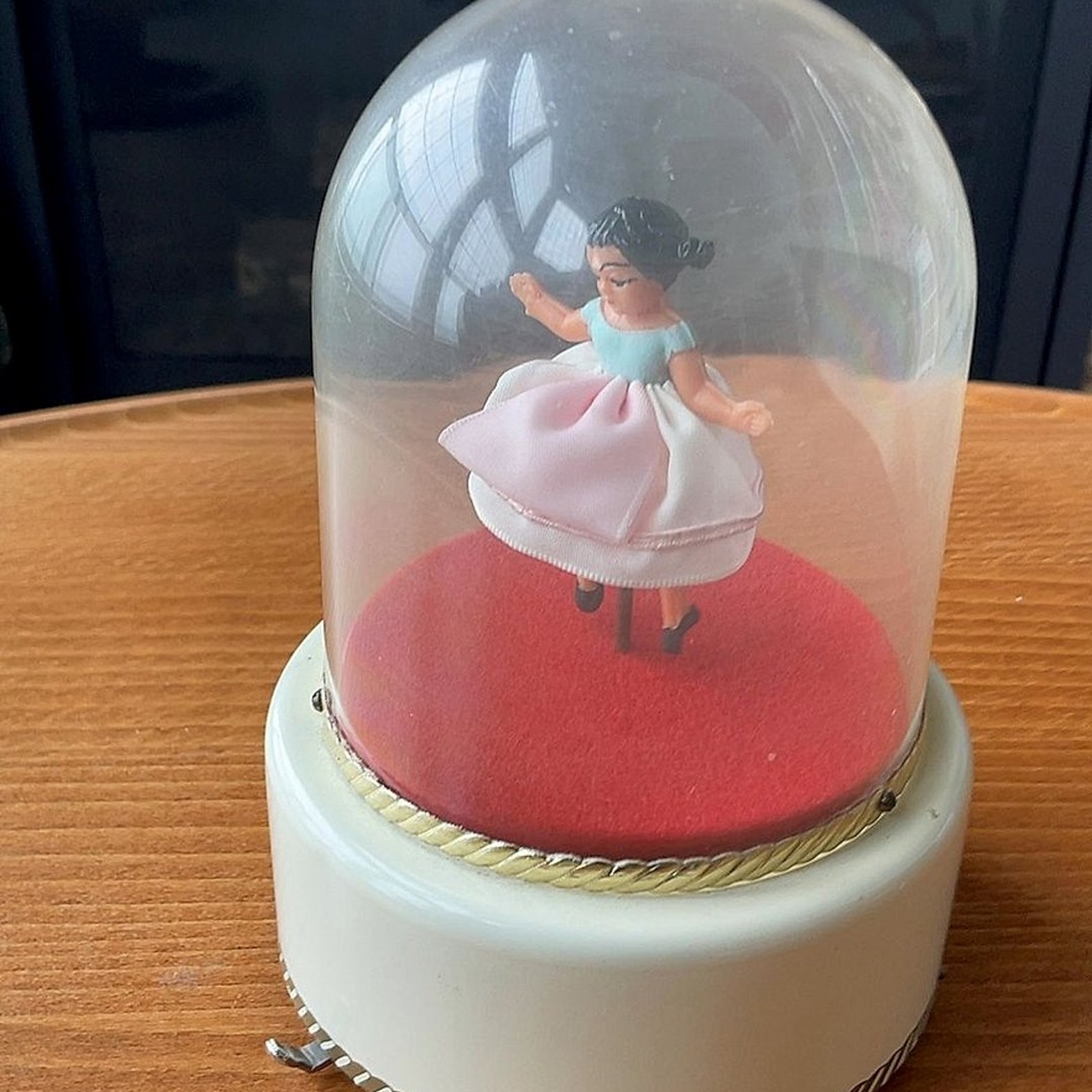 Reuge Music Box ballerina Under Glass Dome “Go To Sleep My Baby” VIDEO Vintage