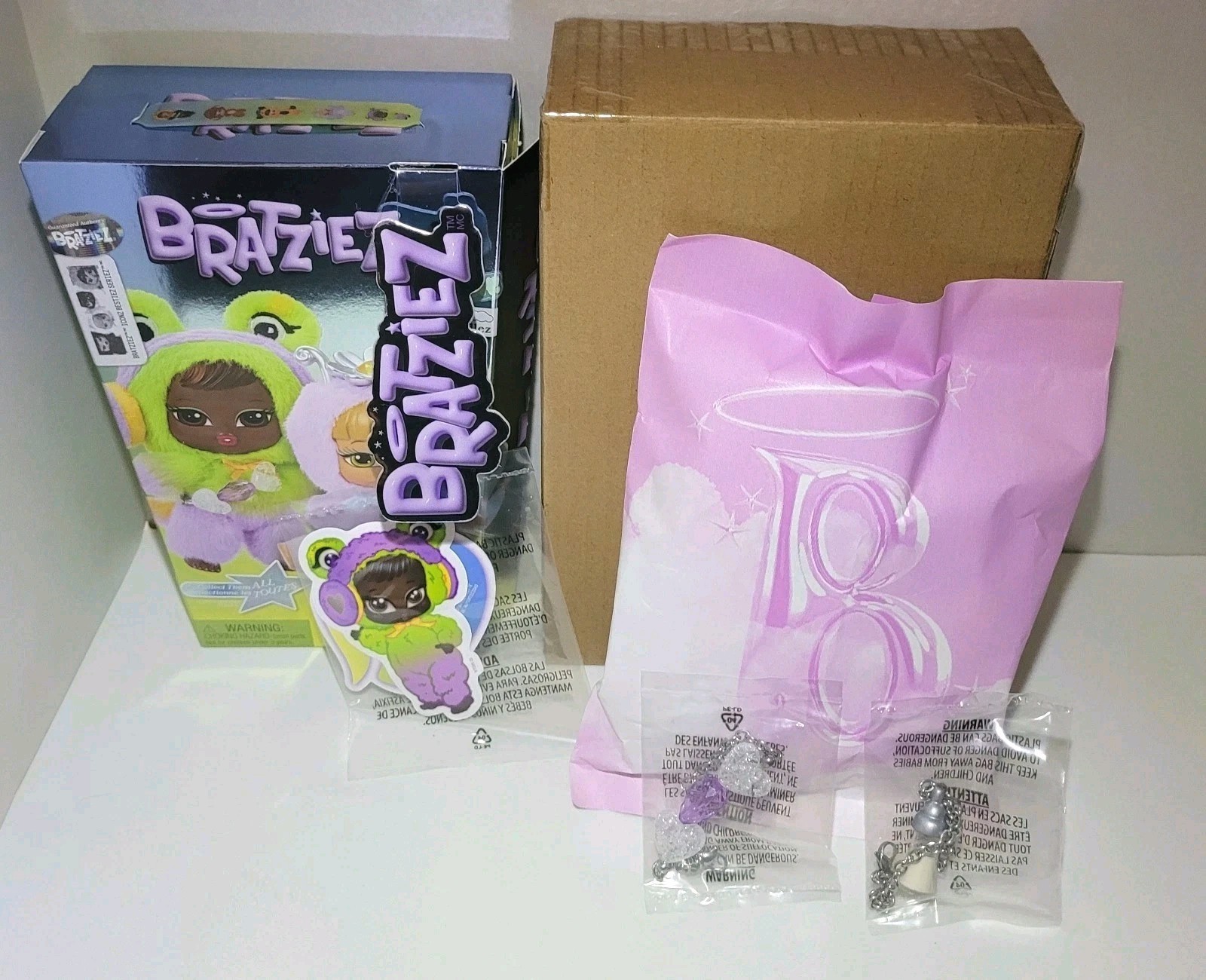 MGA Bratz Bratziez Iconz Bestiez FELICIA Glam Gecko Plush Keychain 2026