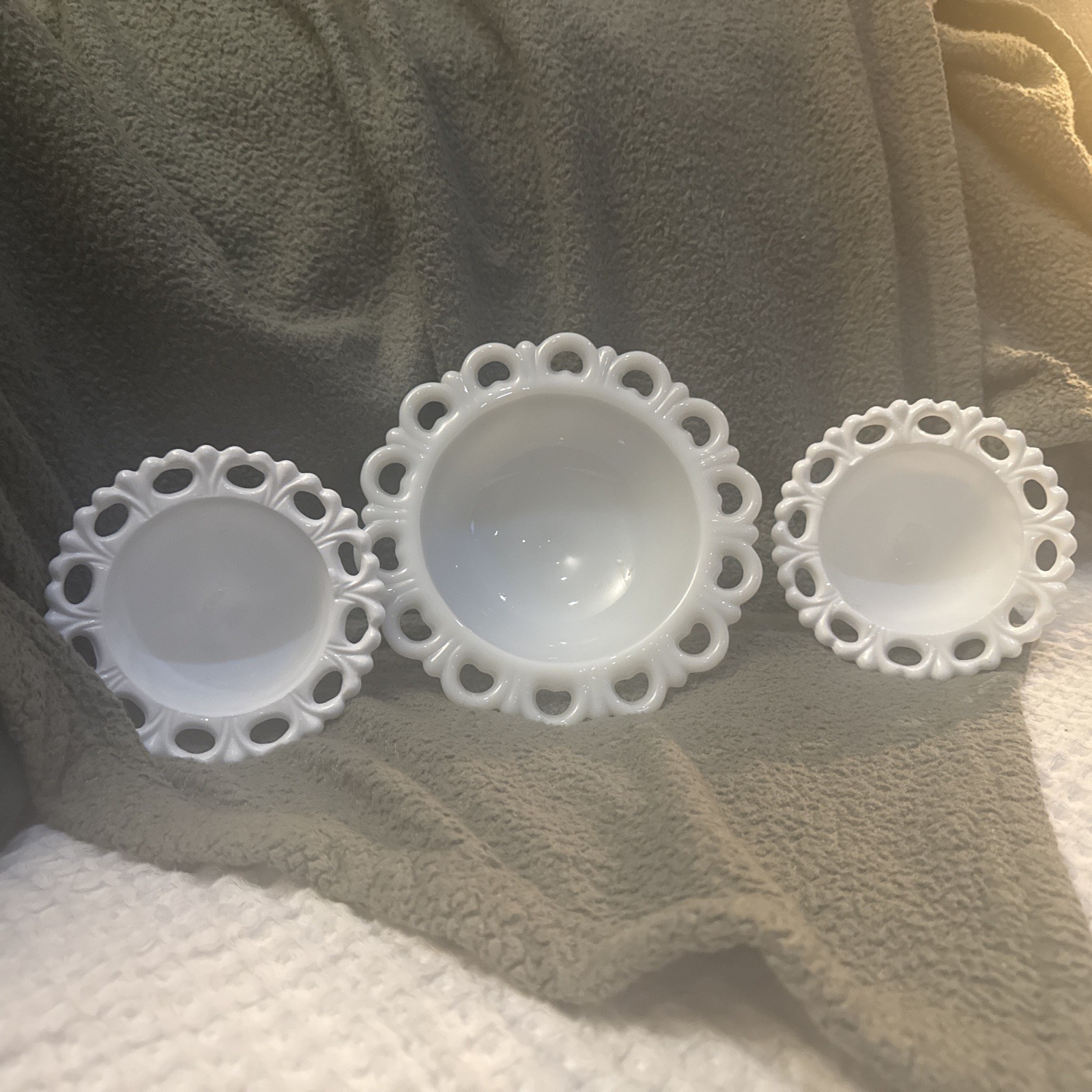 Anchor Hocking Old Colony Or Lace Milk Glass 1950s- 1970s Set of 3