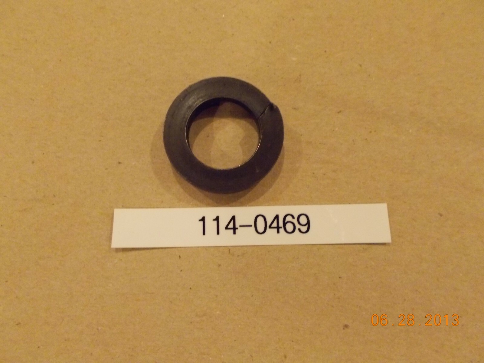 Three (3) Caterpillar OEM 114-0469 GET Retainers New Three (3) Caterpillar OEM 114-0469 GET Retainers New