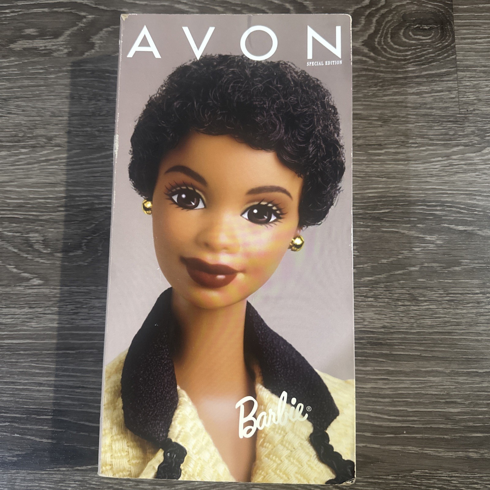 RARE 1998 Avon Representative African American Barbie Doll Special Edition RARE 1998 Avon Representative African American Barbie Doll Special Edition