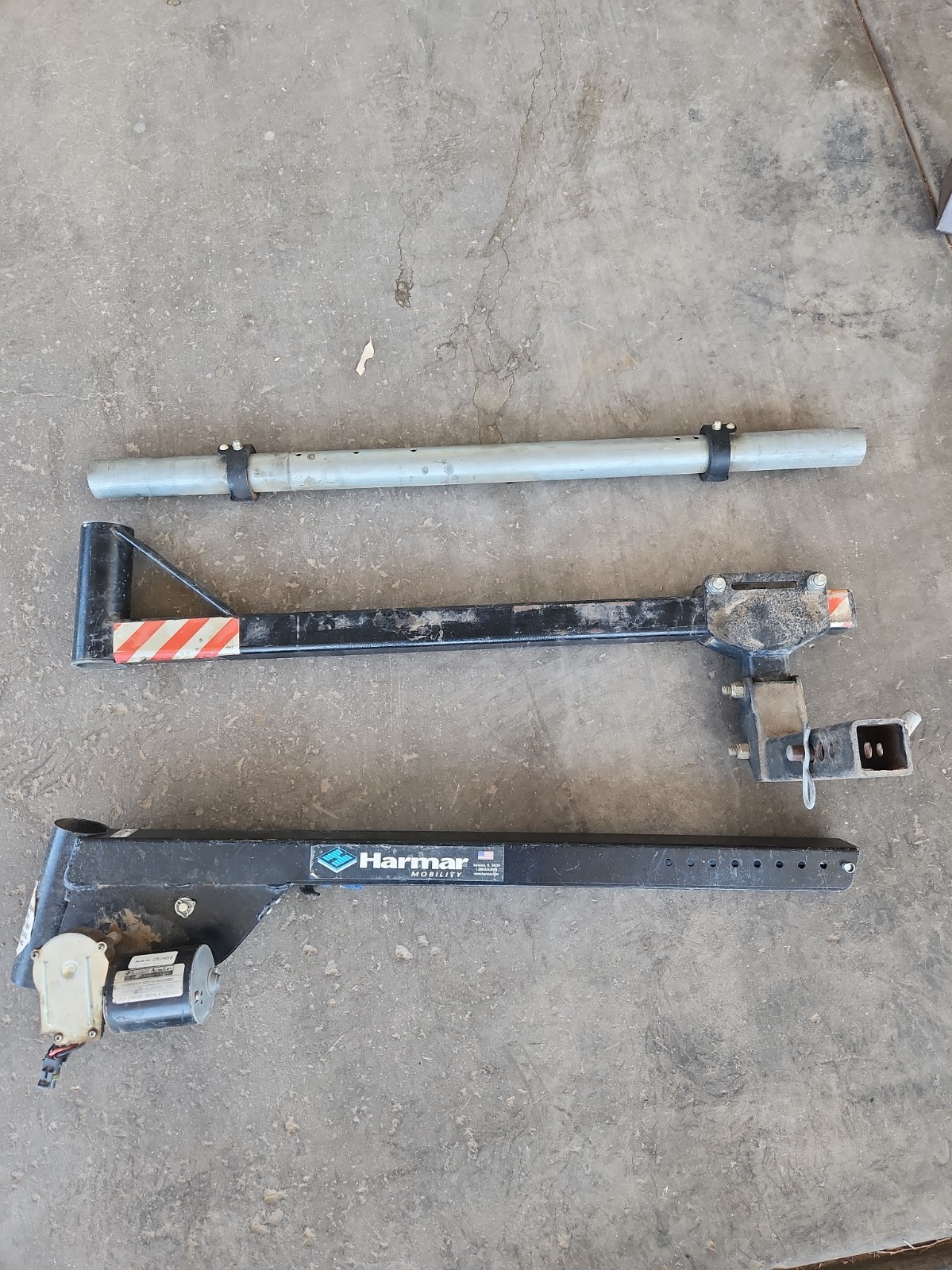Harmar Mobility AL210 Wheelchair Lift Boom Arm Base Mount Motor AL-A21010 AS-IS Harmar Mobility AL210 Wheelchair Lift Boom Arm Base Mount Motor AL-A21010 AS-IS