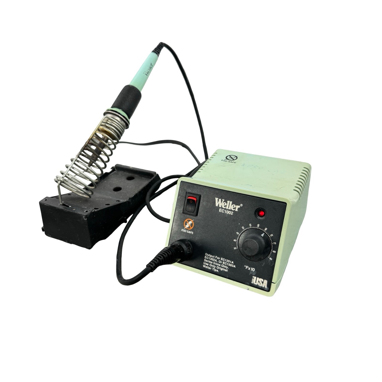 Weller EC1002 ESD Safe Temperature Controlled Soldering Station Iron Tested Weller EC1002 ESD Safe Temperature Controlled Soldering Station Iron Tested