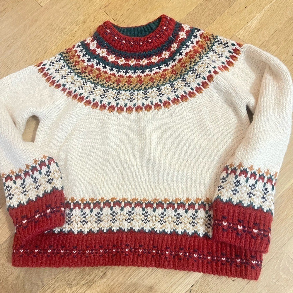 Zara Kids Classic Jacquard Fair Isle Sweater Cream Red Green Size 10 Zara Kids Classic Jacquard Fair Isle Sweater Cream Red Green Size 10
