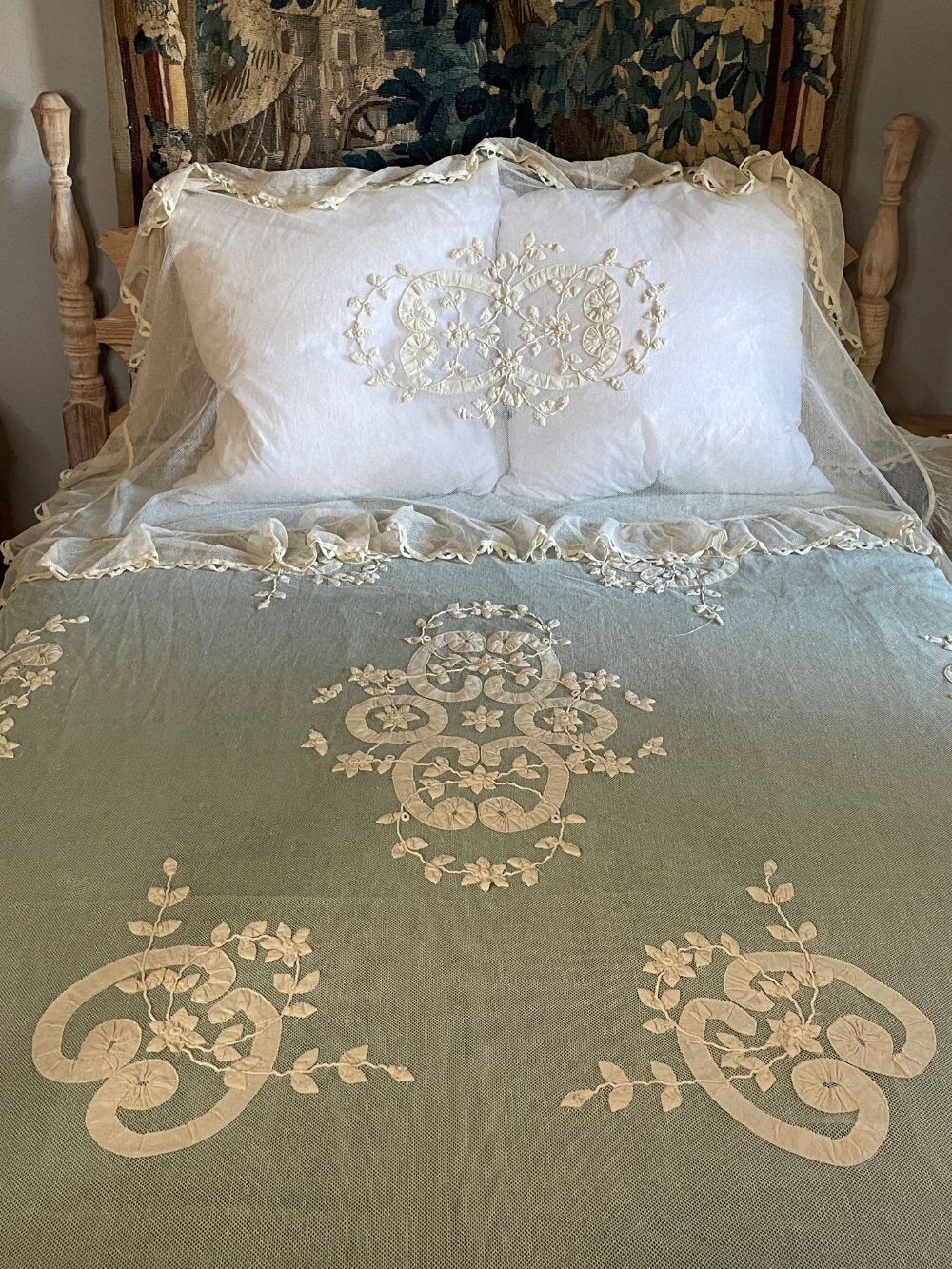 Vintage French Tambour Net Tape Lace Twin Bedspread With Pillow Overlay