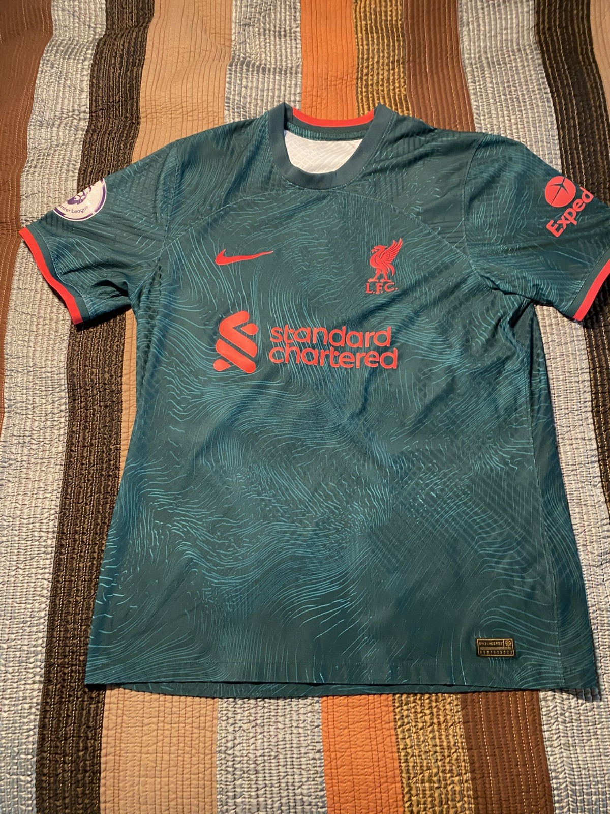 LIVERPOOL 2022-2023 FOOTBALL SOCCER MEN SHIRT JERSEY THIRD NIKE ORIGINAL SIZE L