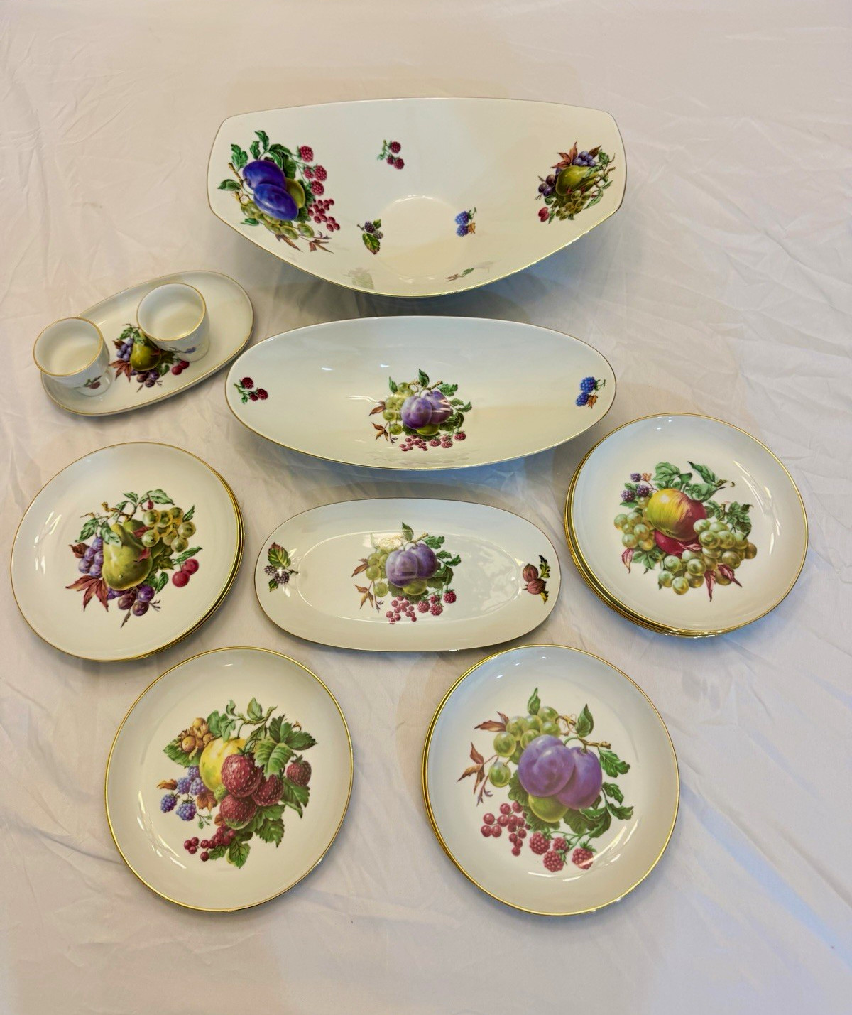 Vintage Naaman Israel Porcelain Fruit Dessert Luncheon Set Gold Rim 16pc NAA3