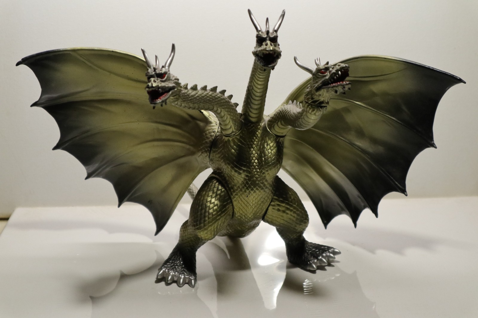 CCP King Ghidorah - Limited Edition of 300 - Artistic Monsters Collection