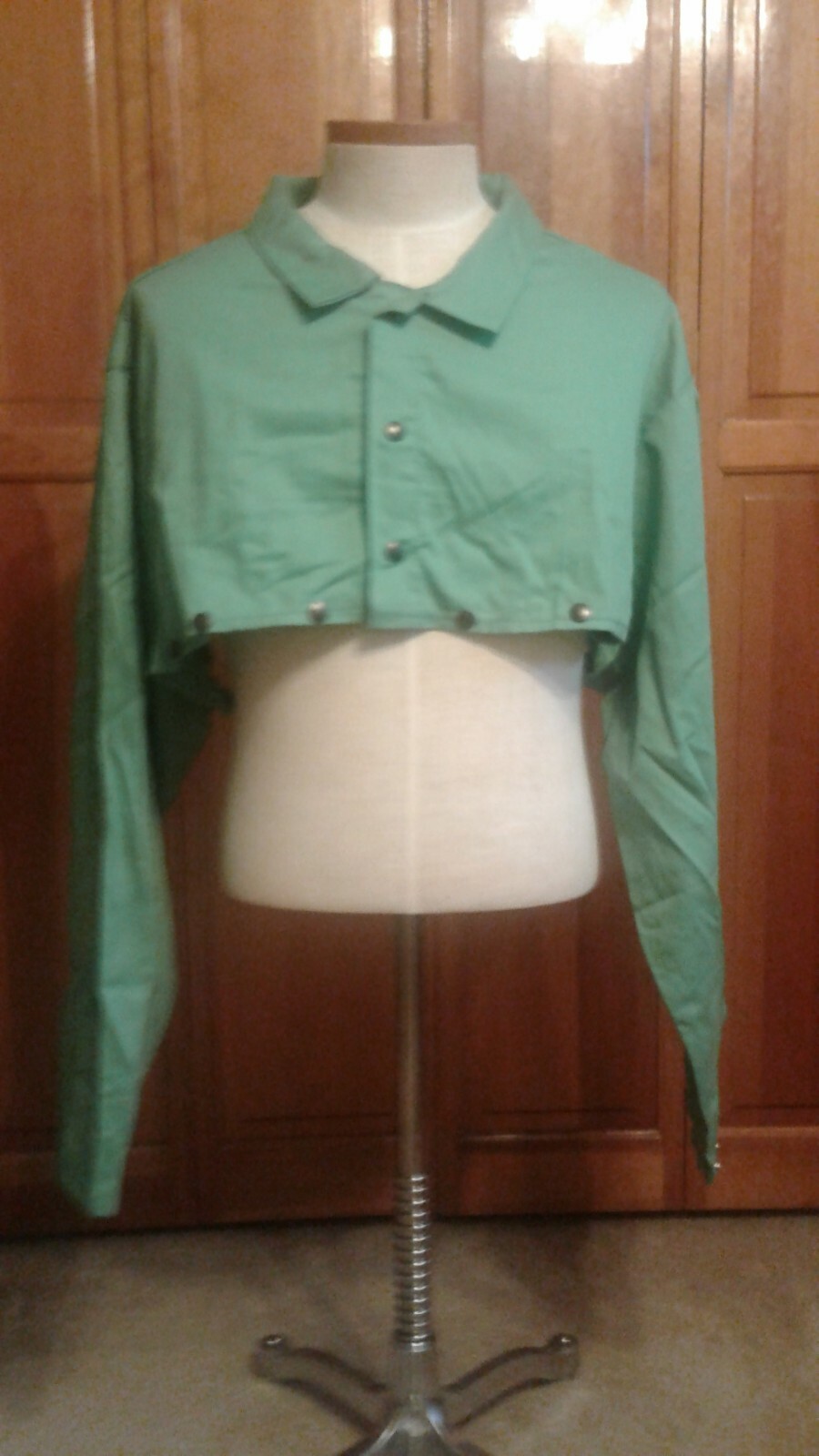 Steiner Welding Half Shirt/Cape Brand New Steiner Welding Half Shirt/Cape Brand New